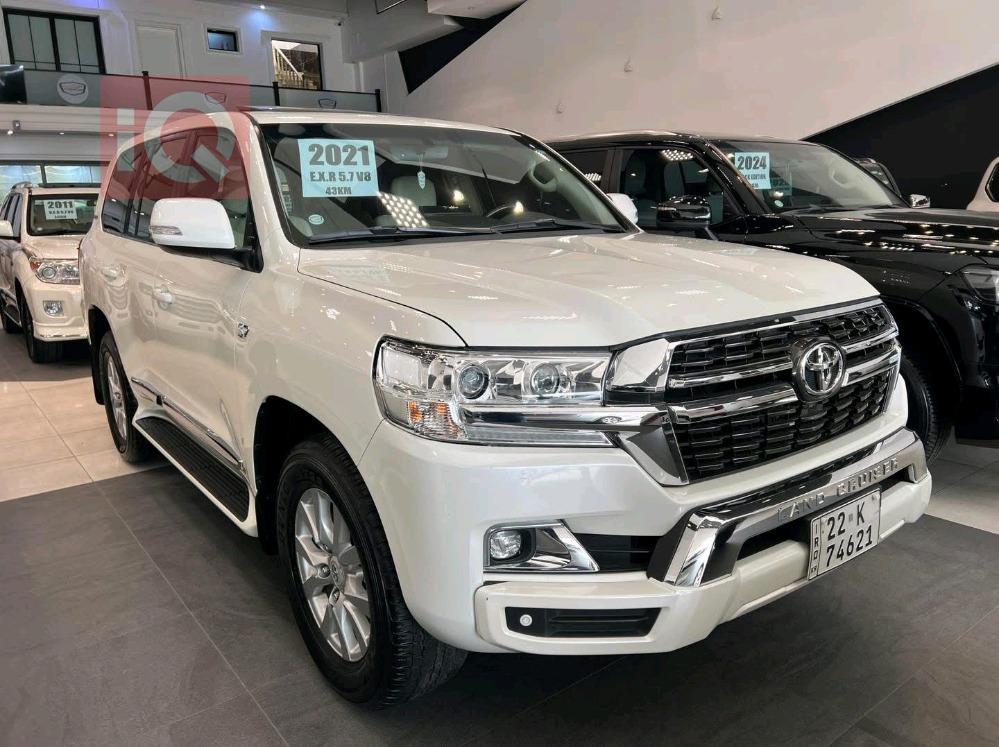 تويوتا لاندكروزر